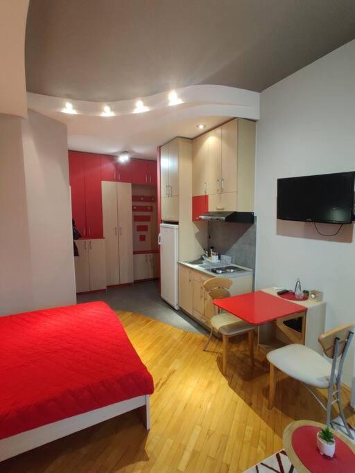 Ds'S Cosy Apartment Скопие Екстериор снимка