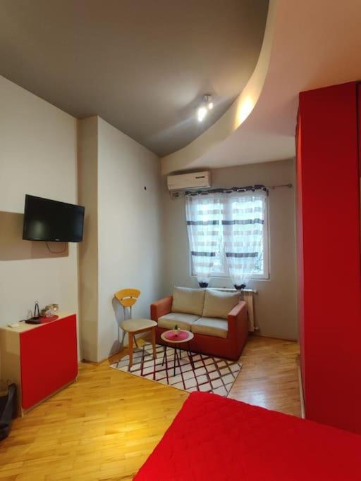 Ds'S Cosy Apartment Скопие Екстериор снимка